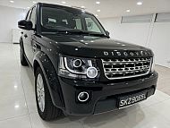Land Rover Discovery 3.0D TSS Sunroof 2016 Black Rear Entertainment